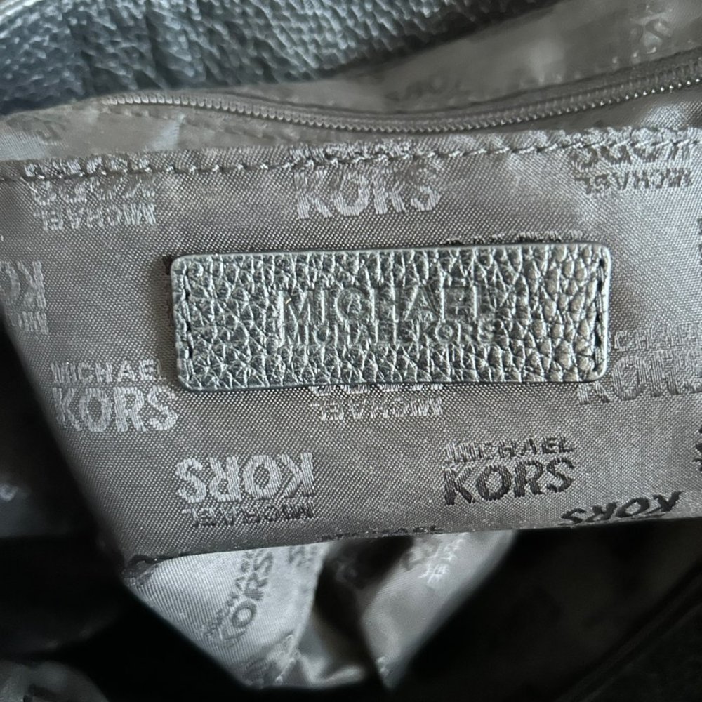 Michael Kors Pebbled Leather Shoulder and Crossbody Bag - Picture 4 of 5